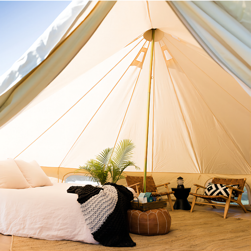 Bell tent with 2 bedsroom